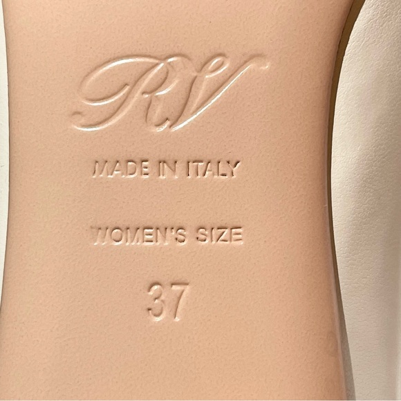 SOLD‼️Roger Vivier Buckle Pumps - Picture 7 of 9